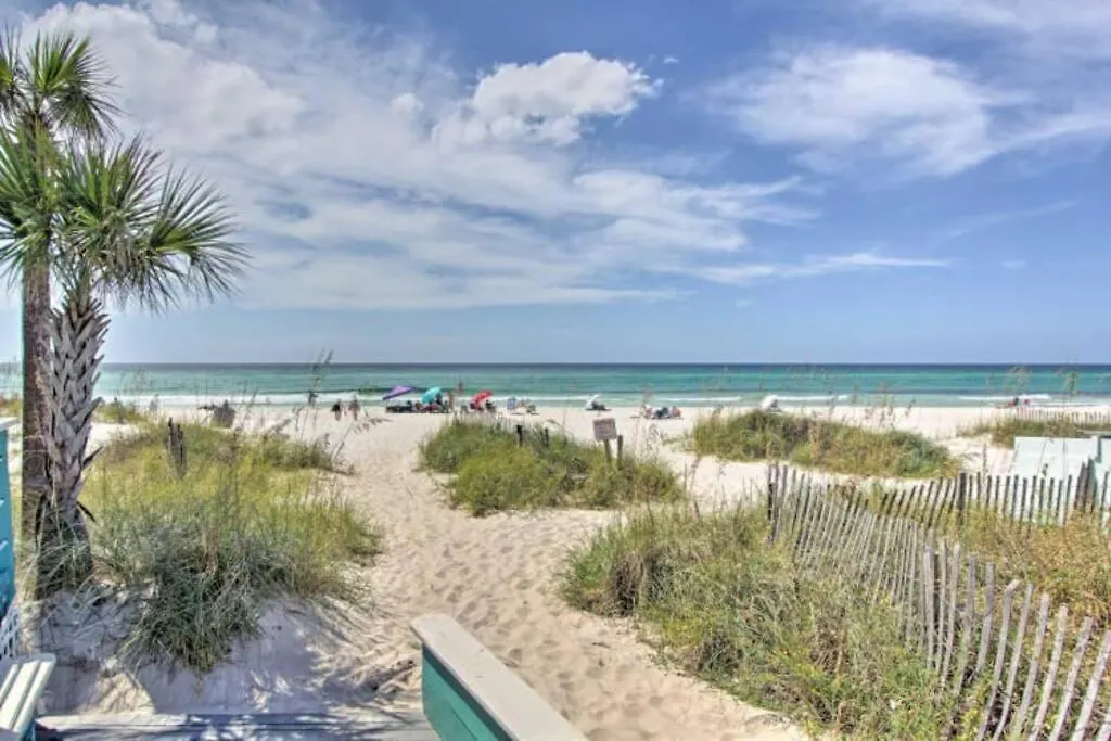 Cheerful 1-Bedroom Townhouse With Spacious Loft Panama City Beach 0*,