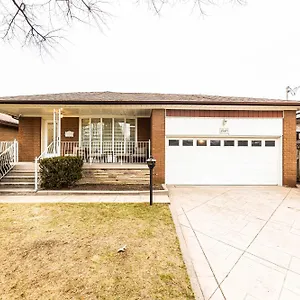 https://apt-matildas-luxury-house.niagara-fallshotels.com